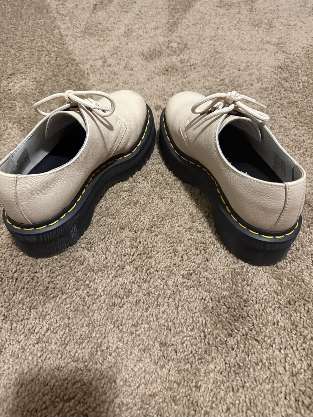 Dr. Martens smooth cream
